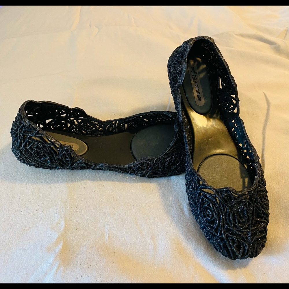 Women’s Black Campanas Flats Size 9